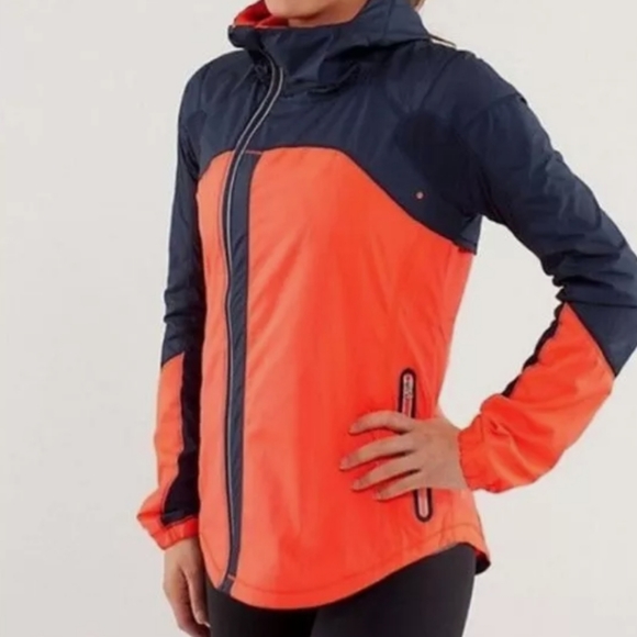 Lululemon Reflective Running Jacket - Picture 2 of 9